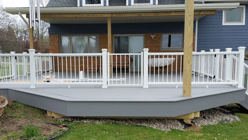 Front view of Deck